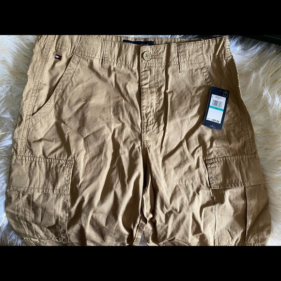 Tommy Hilfiger Outfit - Picture 4 of 4